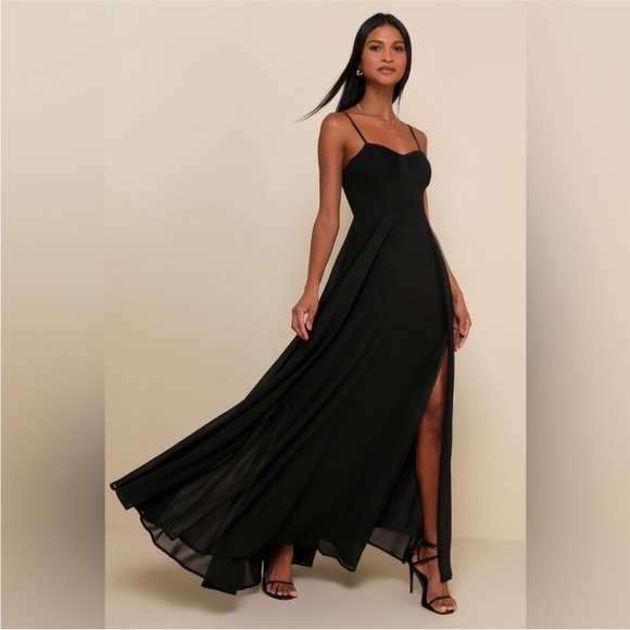 NWT Lulus Dress Cause for Commotion Black Pleated Bustier Maxi Floral Size M - Picture 2 of 11